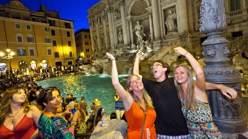 Rome: Nocturnal Golf Cart Tour - Via Veneto, Barberini, and the Baroque details you’d miss from the sidewalk