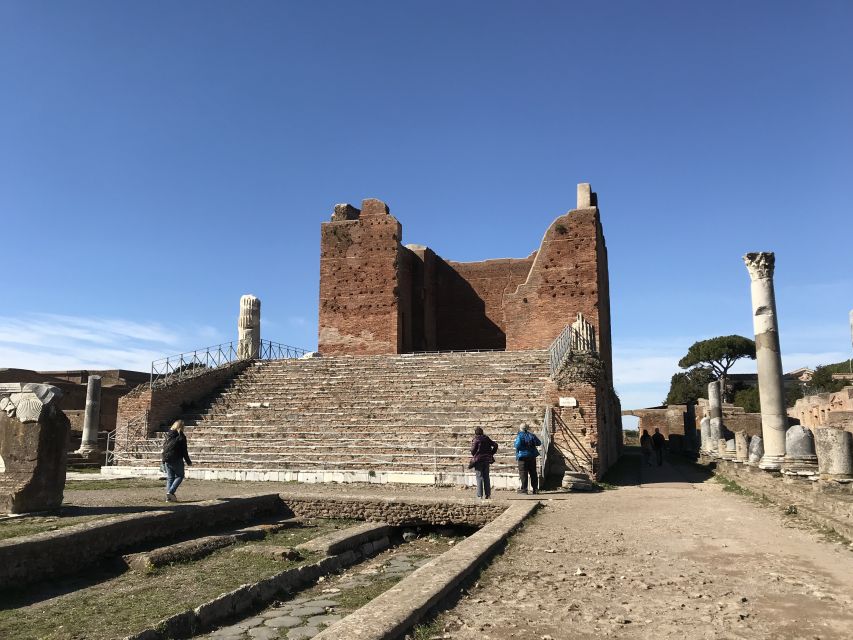 Rome: Ostia Antica Private Van Tour with an Archaeologist - Back to Rome: using the quiet ride time