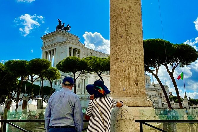 Rome Palatine Hill, Roman Forum, Colosseum Panoramic Views Tour - Palatine Hill: the old center of imperial Rome