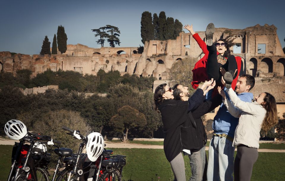 Rome: Panoramic Off-the-beaten-track Cannondale E-Bike tour - Theatre of Marcellus and the Roman Forum route logic