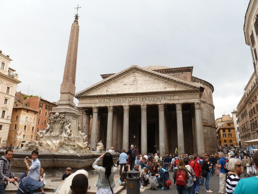Rome: Pantheon Guided Tour with Entry Ticket and Headsets - Inside the Pantheon: Dome First, Then the Details