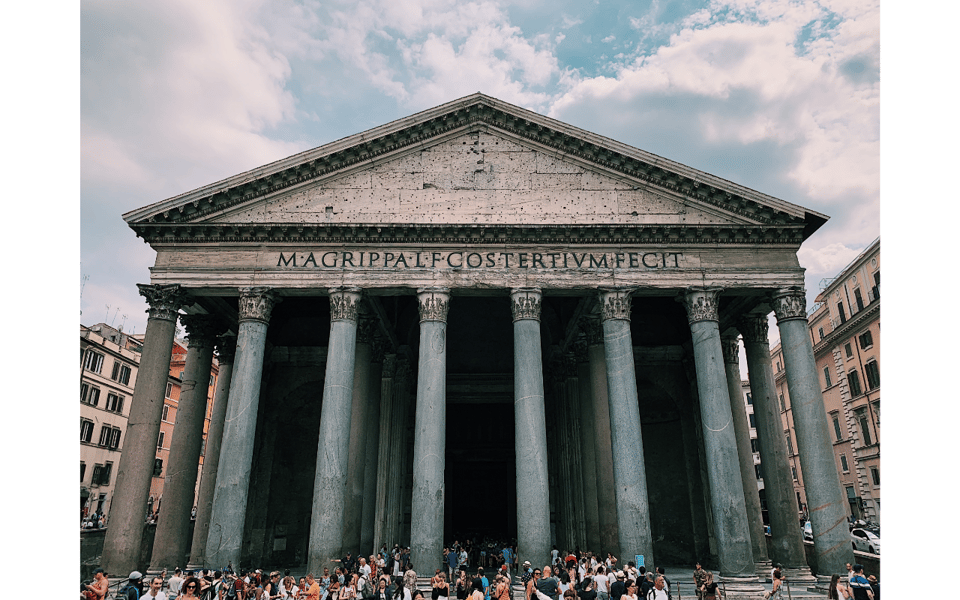 Rome Pantheon Semi-Private Guided Tour with an Archaeologist - Piazza della Minerva first: setting the stage before you walk in