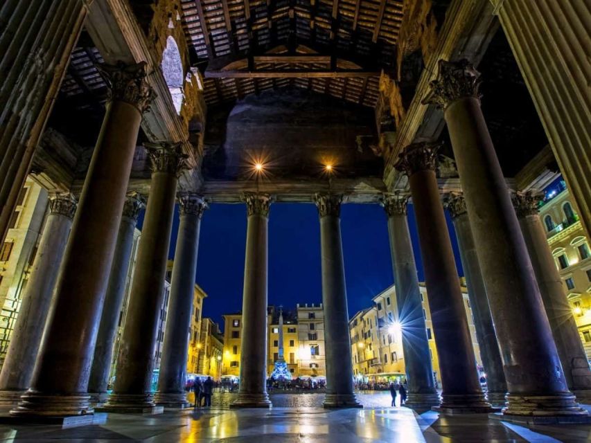 Rome: Pantheon Timeless Marvel Guided Tour with Entry Ticket - Inside the church: oculus light and the ceiling of golden stars