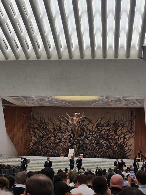 Rome: Papal Audience Tour With Reserved Access - Should You Book This Papal Audience Tour With Reserved Access?