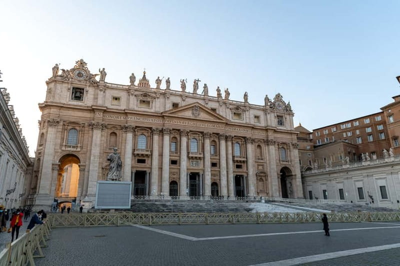 Rome: Papal Audience with Pope Leo IV - Pope Leo IV Context: Why the Guide’s History Matters