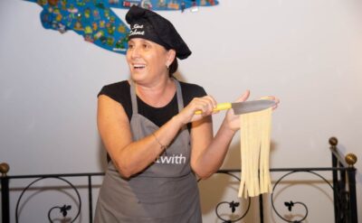 Rome: Pasta and Tiramisu Shared Cooking Class with Wine - Meeting Your Hosts With Bruschetta and a Glass