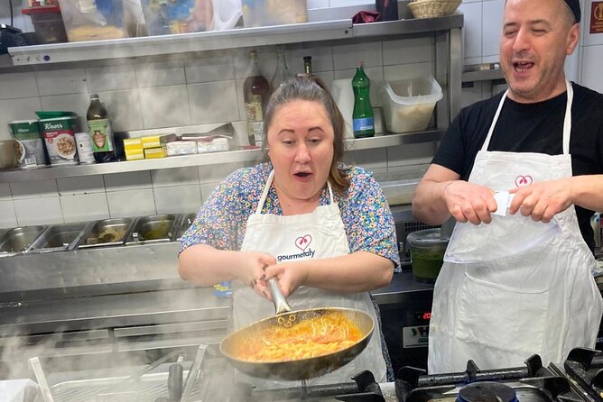 Rome: Pasta Cooking Class, Dinner & Wine in Authentic Restaurant - Why cacio e pepe and amatriciana feel different in Rome
