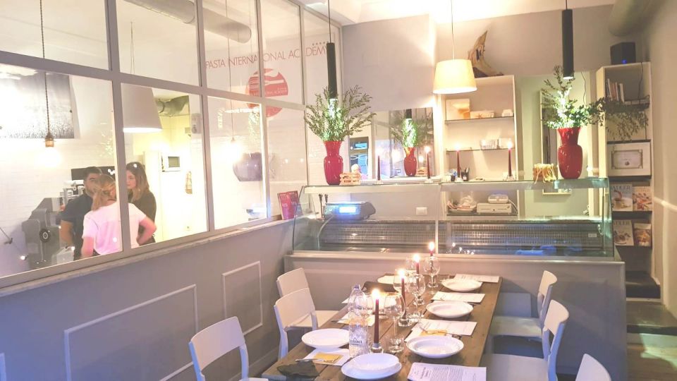 Rome: Pasta Cooking Class in a Professional Pasta Laboratory - Safety first: knife and food-cutting procedures before you start