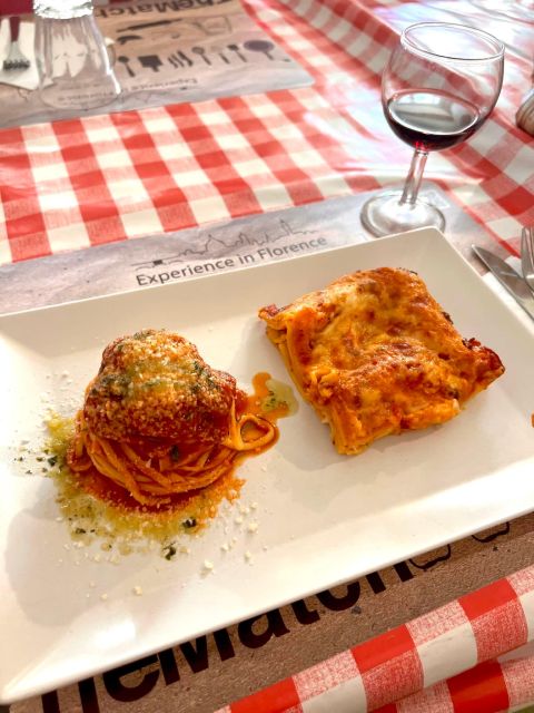 Rome: Pasta Making Class with Wine, Limoncello, and Dessert - Wine, limoncello, and dessert in Palazzo Grazioli