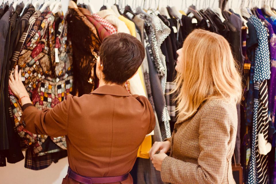 Rome: Personalized Shopping Experience with Image Consultant - Languages, walking level, and who this trip is best for