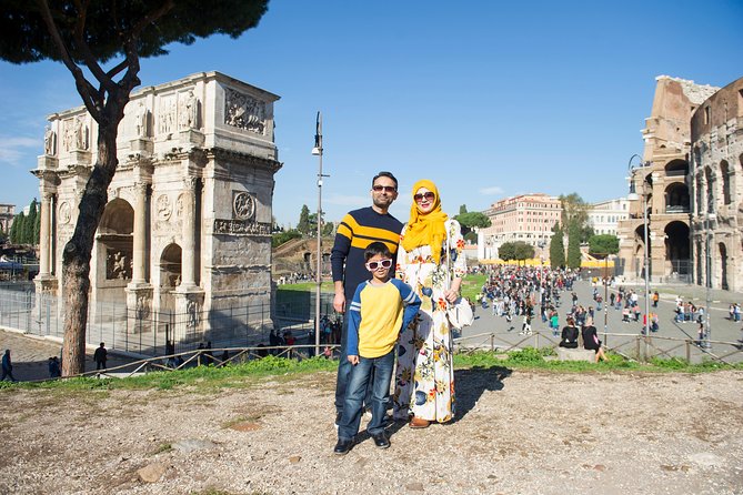 Rome: Photo Portraits Walking Tour - Pace, stairs, and what to wear so you enjoy it