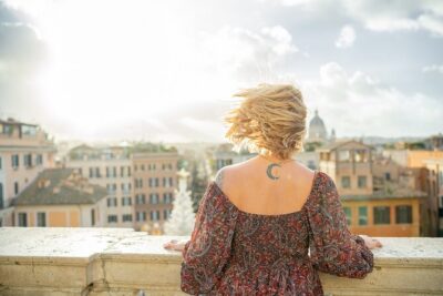 Rome: Photo Shoot in Rome with Professional Photographer - Colosseum Area: The Three-Spot Photo Plan That Works Even in Crowds