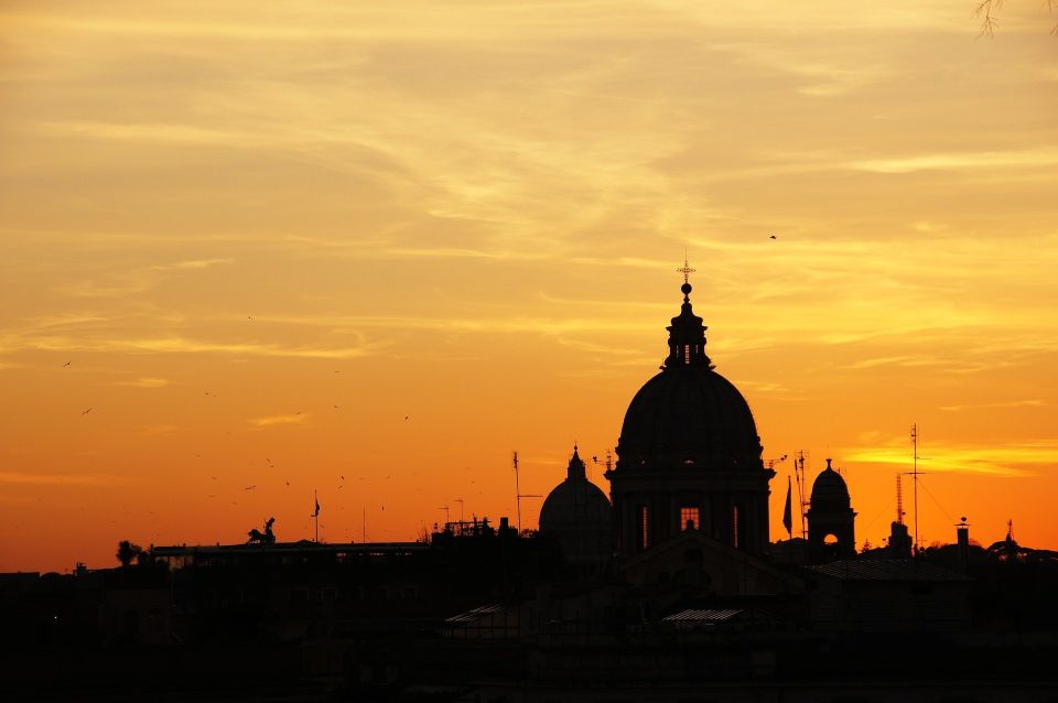 Rome: Piazzas and Fountains Sunset Tour with Aperitivo - Starting Points Near Piazza del Popolo and Four Lions Fountain