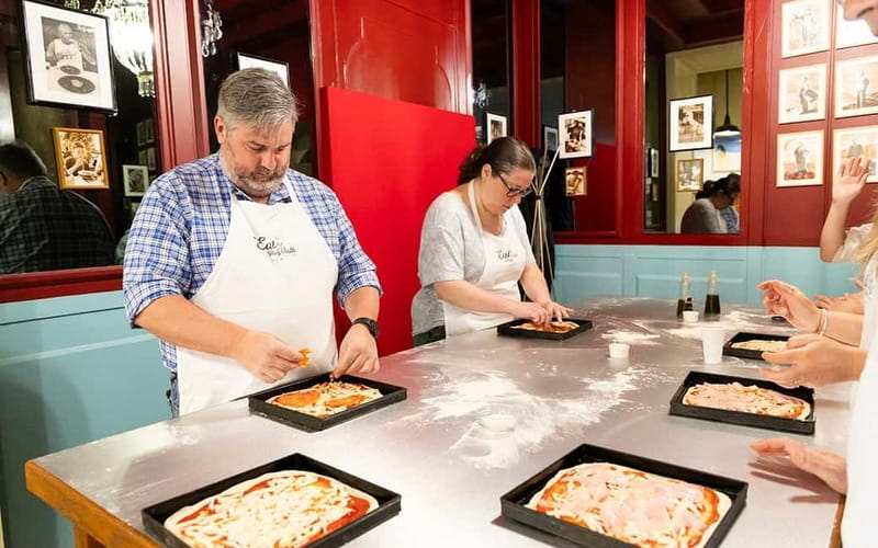 Rome: Pizza and Tiramisù Cooking Class with Glass of Wine - The Meal and Drinks: Wine, Limoncello, and a Real Sit-Down Finish