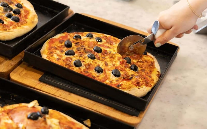 Rome: Pizza and Tiramisù Cooking Class with Glass of Wine - The 3-Hour Flow: Tiramisu Work First, Pizza Dough Second