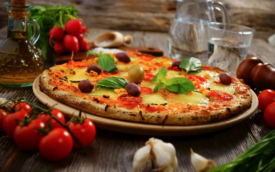 Rome: Pizza-Making Course with Dinner - Choosing Your Toppings and Garnishing Like a Pizzaiolo