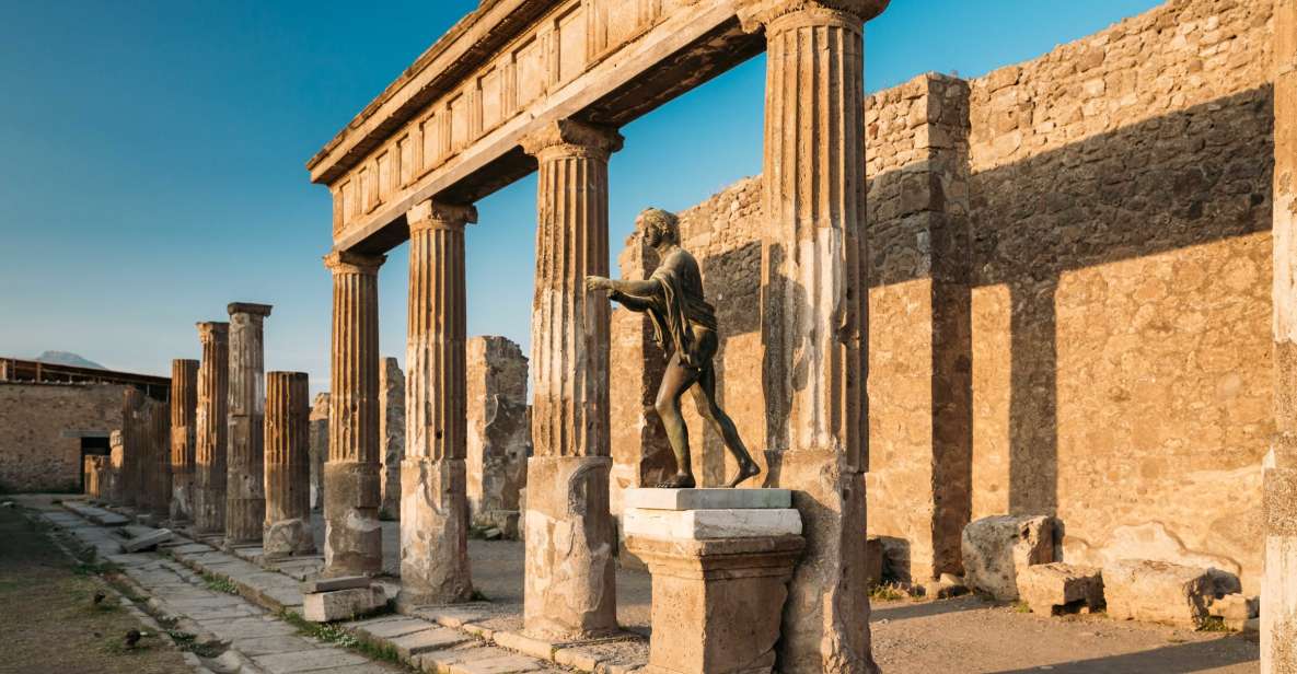 Rome: Pompeii and Naples Day Trip with Pompeii Entry Ticket - Key things that make this day trip tick