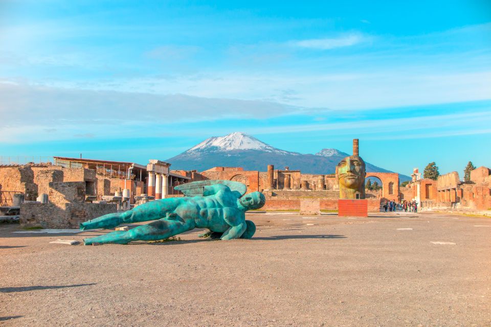 Rome: Pompeii and Naples Day Trip with Pompeii Entry Ticket - Pompeii and Naples in one day: the big-picture plan
