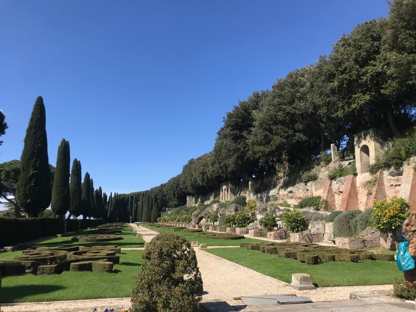Rome: Pontifical Villa Gardens at Castel Gandolfo Minibus - Audio guide stories: papal quirks you’ll remember