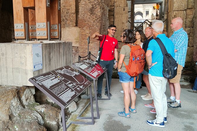 Rome: Private Colosseum, Arena and Underground Tour with Pick-Up - Palatine Hill upgrade: for the big-picture Roman HQ feeling