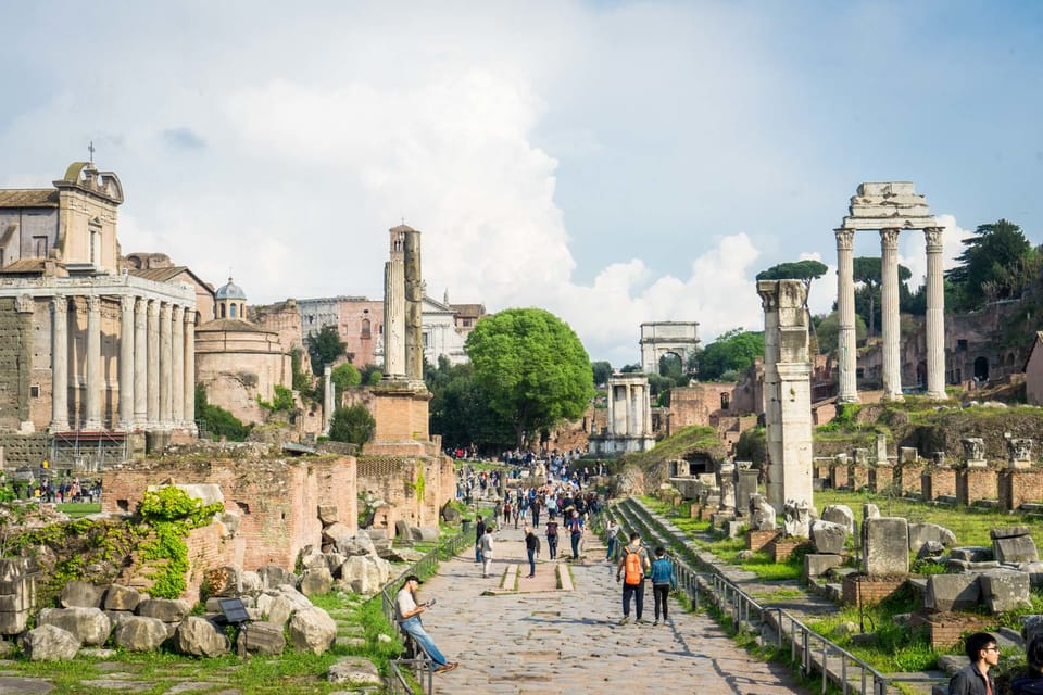 Rome: Private Colosseum Experience and Ancient Ruins Tour - Palatine Hill: emperors’ views and city-scale perspectives