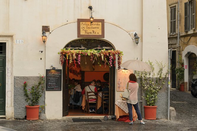 Rome Private & Custom Shopping Tour: Chic Boutiques & Hidden Gems - The Handmade Leather Market Stop: Accessories With Personality