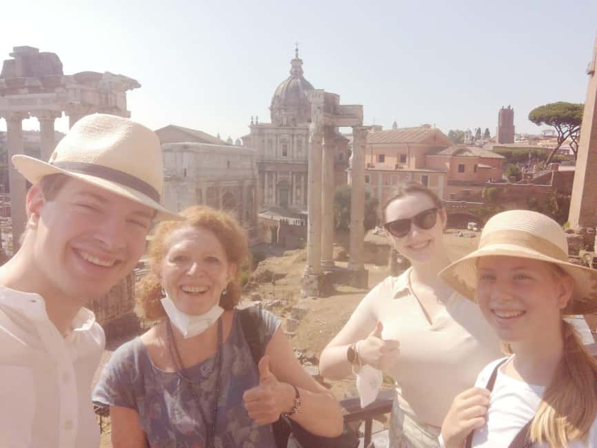 Rome: Private Customized Walking Tour with a Local Host - Meeting Your English Host at Your Accommodation (or a Central Spot)