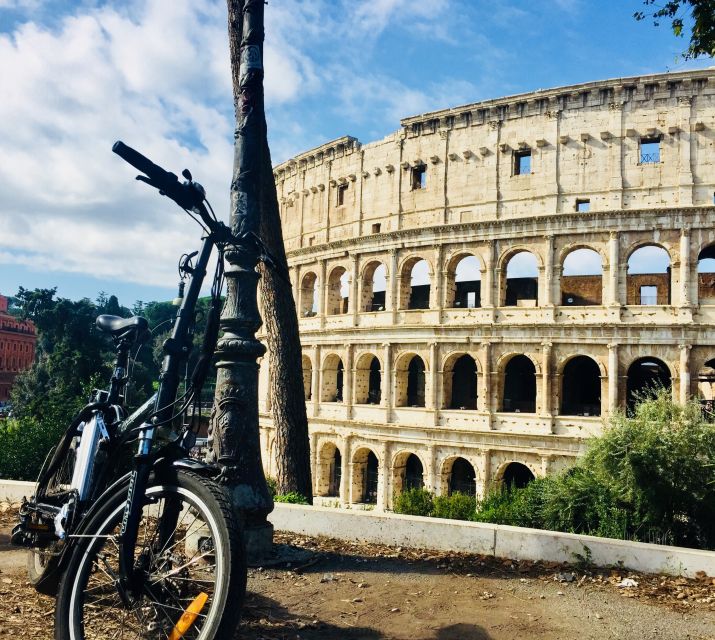 Rome: Private E-Bike Tour with Local Food - Languages and private-guide power