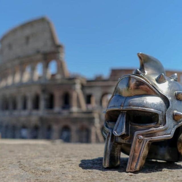 Rome: Private Golf Cart Twilight Tour Rome with Aperitivo - Pantheon and Piazza Navona: Two Roman Classics in Short, Useful Windows