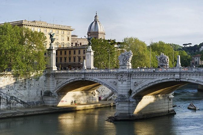 Rome, Private Photography Guided Tour - Capture Iconic Sights - Gear checklist: what to bring (and how not to lug the wrong stuff)