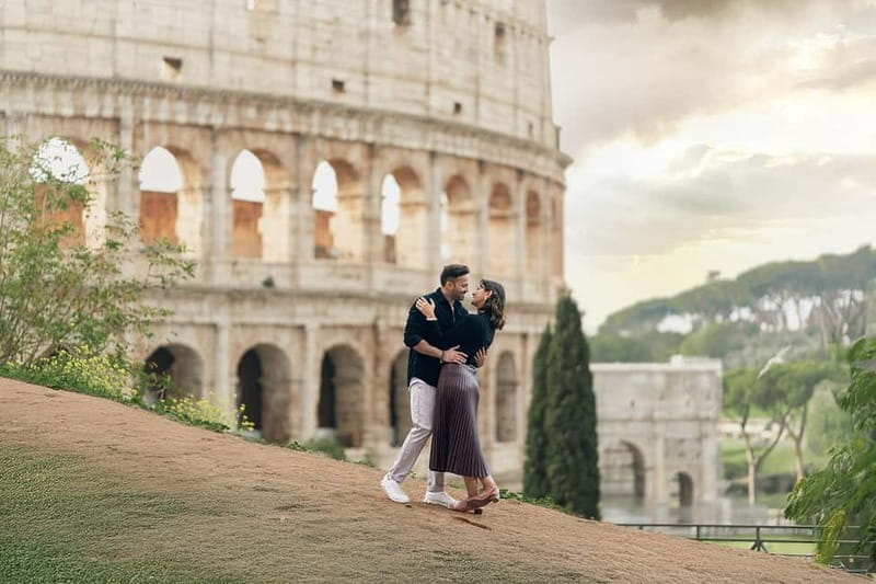Rome: Private photoshoot at the Colosseum & Surroundings - Weather and timing: why golden hour is only half the story