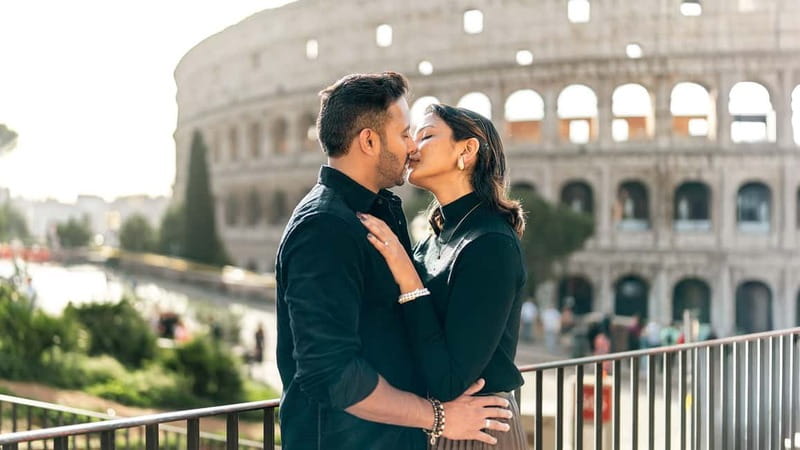 Rome: Private photoshoot at the Colosseum & Surroundings - Stop 2: Imperial Fora Street and the power of Roman ruins