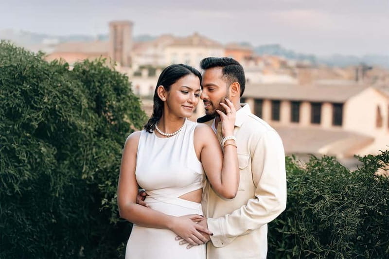 Rome: Private photoshoot at the Colosseum & Surroundings - Stop 3: Capitoline Hill for panoramic views and romantic-or-family portraits