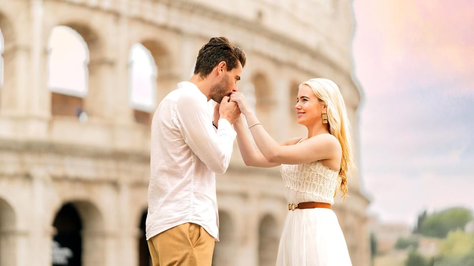 Rome: Private photoshoot at the Colosseum & Surroundings - Posing help that makes you look confident (even if you hate posing)