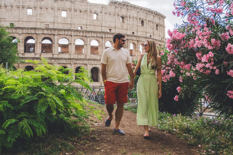 Rome: Private Professional Photoshoot at Colosseum - Language and communication: Italian, Spanish, English