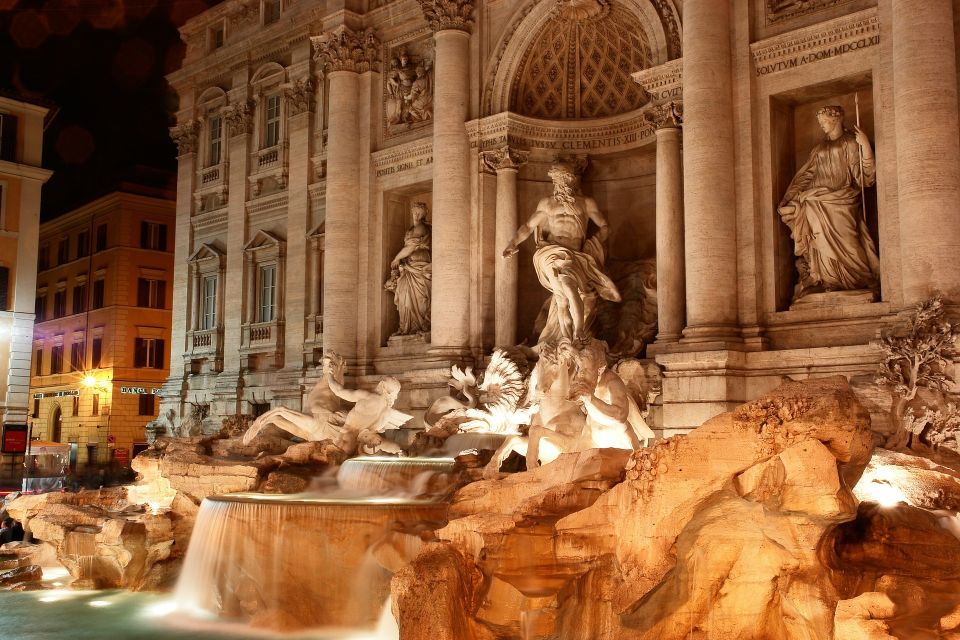 Rome: Private Tour for Kids w/ Gelato & Pizza by Night - The Big Sights You’ll See on This Evening Walk