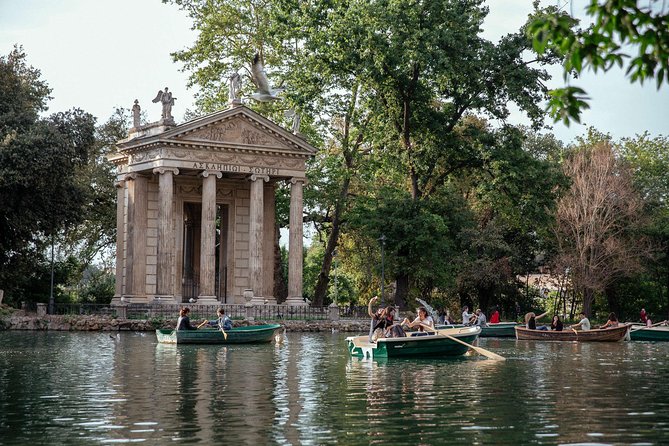 Rome Private Tour: Highlights and Hidden Gems - Choosing Walking vs Vespa: Your Rome Pace