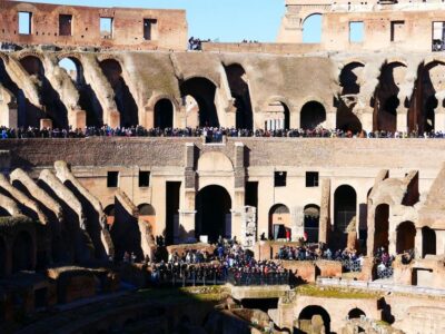 Rome: Private Tour of the Colosseum,Roman Forum and Palatine - Where to meet: find the staff fast