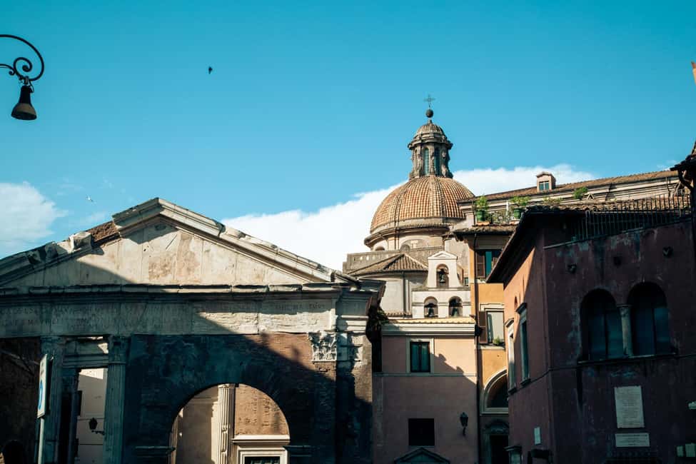 Rome: Private Tour of the Jewish Quarter - The Jewish Ghetto streets: cobblestones, symbols, and questions