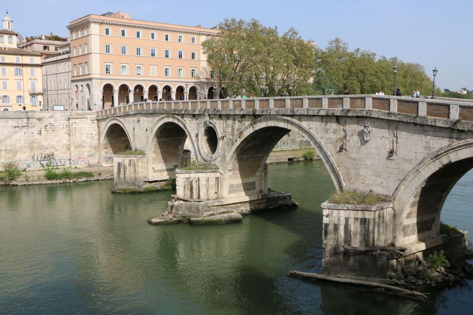 Rome: Private Tour with a Local Guide - Trastevere’s narrow lanes: where Rome feels like a neighborhood