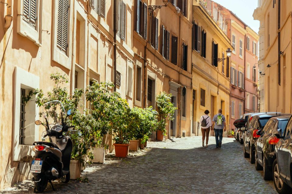 Rome: Private Tour with Locals – Highlights & Hidden Gems - Hidden Gems: How the Guide Makes Rome Feel Less Famous