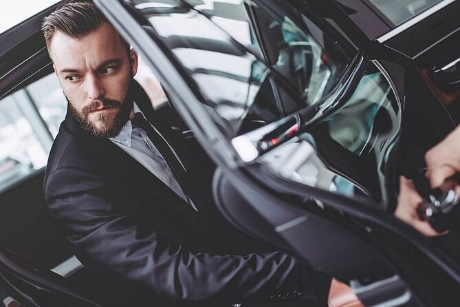 Rome Private Transfer – Airport, Train Station & Hotel - Getting Picked Up at Rome’s Train Stations by Via Marsala