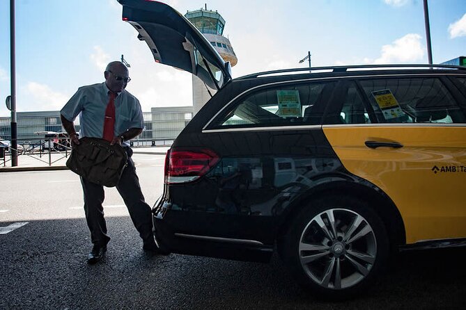 Rome Private Transfer from Rome city centre to Civitavecchia Cruise Port - Pickup from Rome city centre: what the meet-and-greet feels like