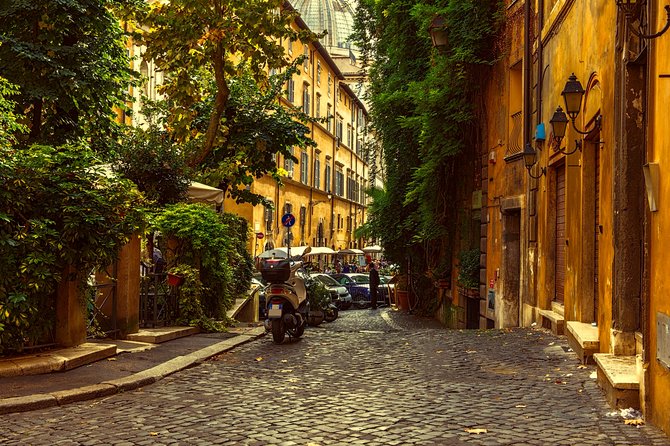 Rome: Private Walking Tour of Highlights & Secret Spots - The Il Portico di Ottavia walk through the Jewish Ghetto