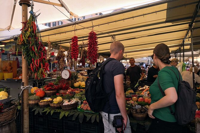 Rome Private Wine & Food Tour Trastevere, Ghetto, Campo de Fiori - Starting at Piazza Farnese: the elegant warm-up