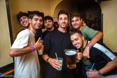 Rome: Pub Crawl and Ultimate Party with Open Bar and Pizza - Where you meet and how the night actually moves