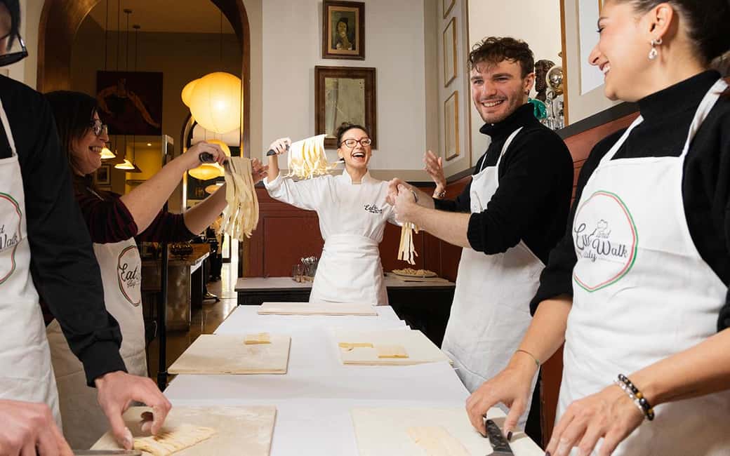 Rome: Ravioli, Fettuccine and Tiramisu Cooking Class - Instructors and group vibe: clear steps, friendly checks