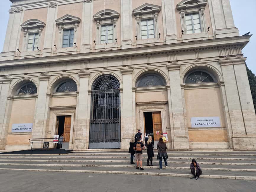 Rome: Relics from the Passion of the Christ Walking Tour - Santa Prassede: 9th-century mosaics and the scourged pillar