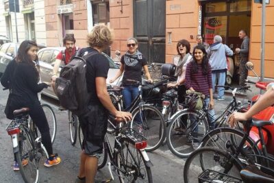 Rome: Rental Bicycle 24 Hours - Eco Move Rent on Via dei Mille: fast pick-up, easy start