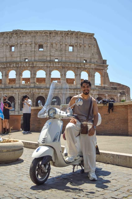 Rome: Retro Fiat 500 car tour with Pro-Photographer - Orange Garden (Giardino degli Aranci): rooftops, space, and time to breathe